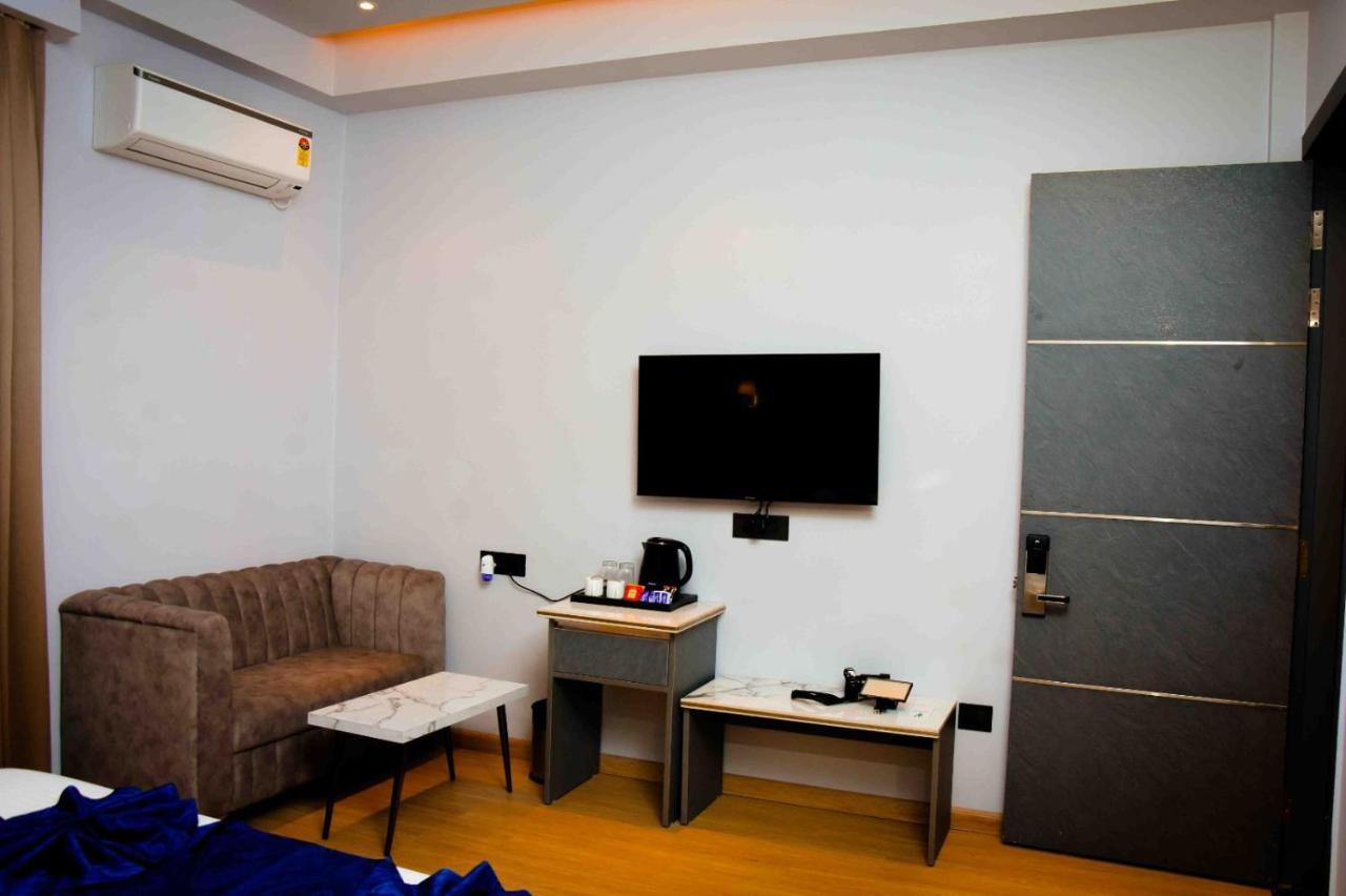 Hotel Azul Ganga Rishīkesh Zewnętrze zdjęcie